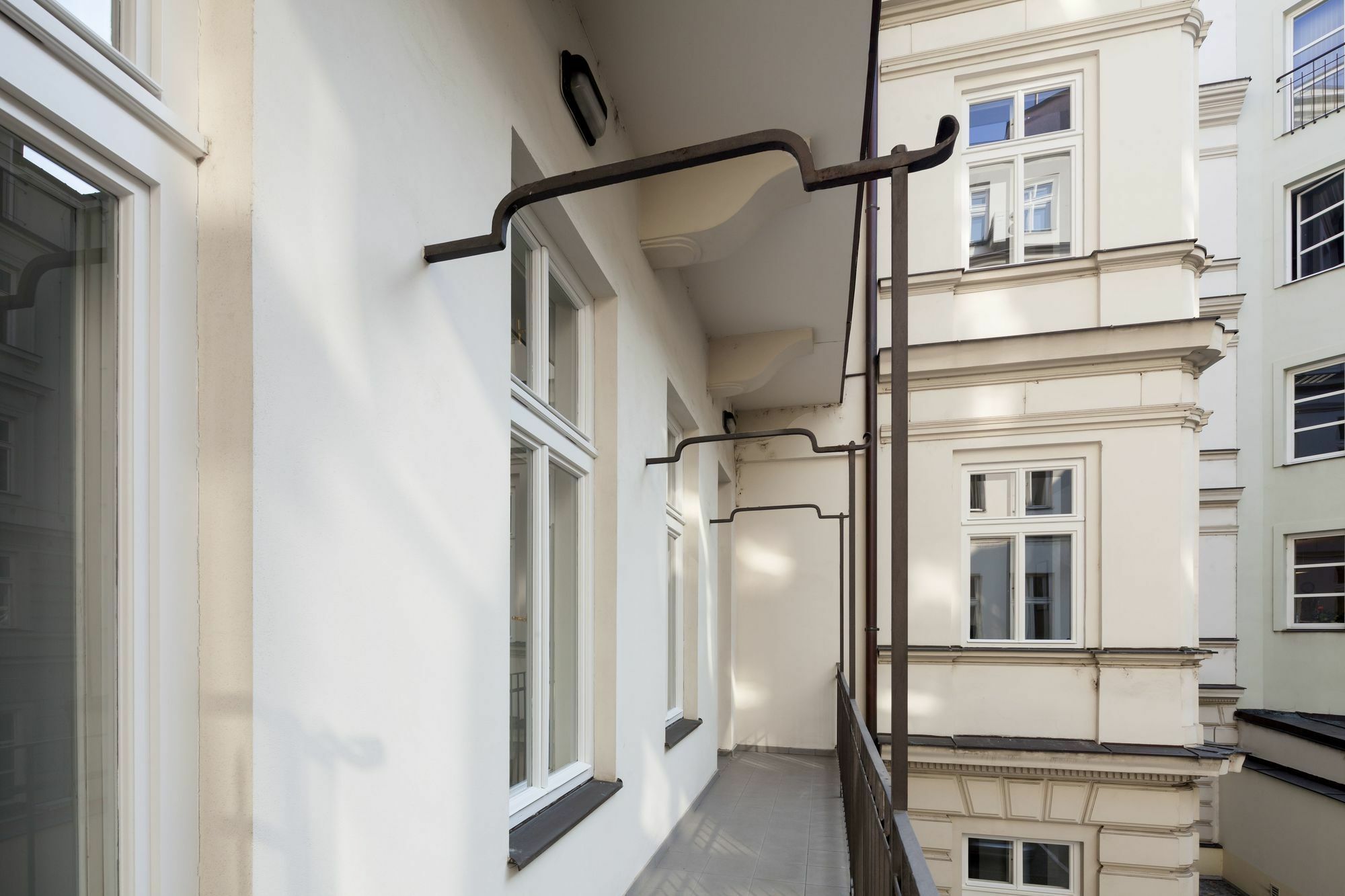 Capital Apartments Praga Exterior foto