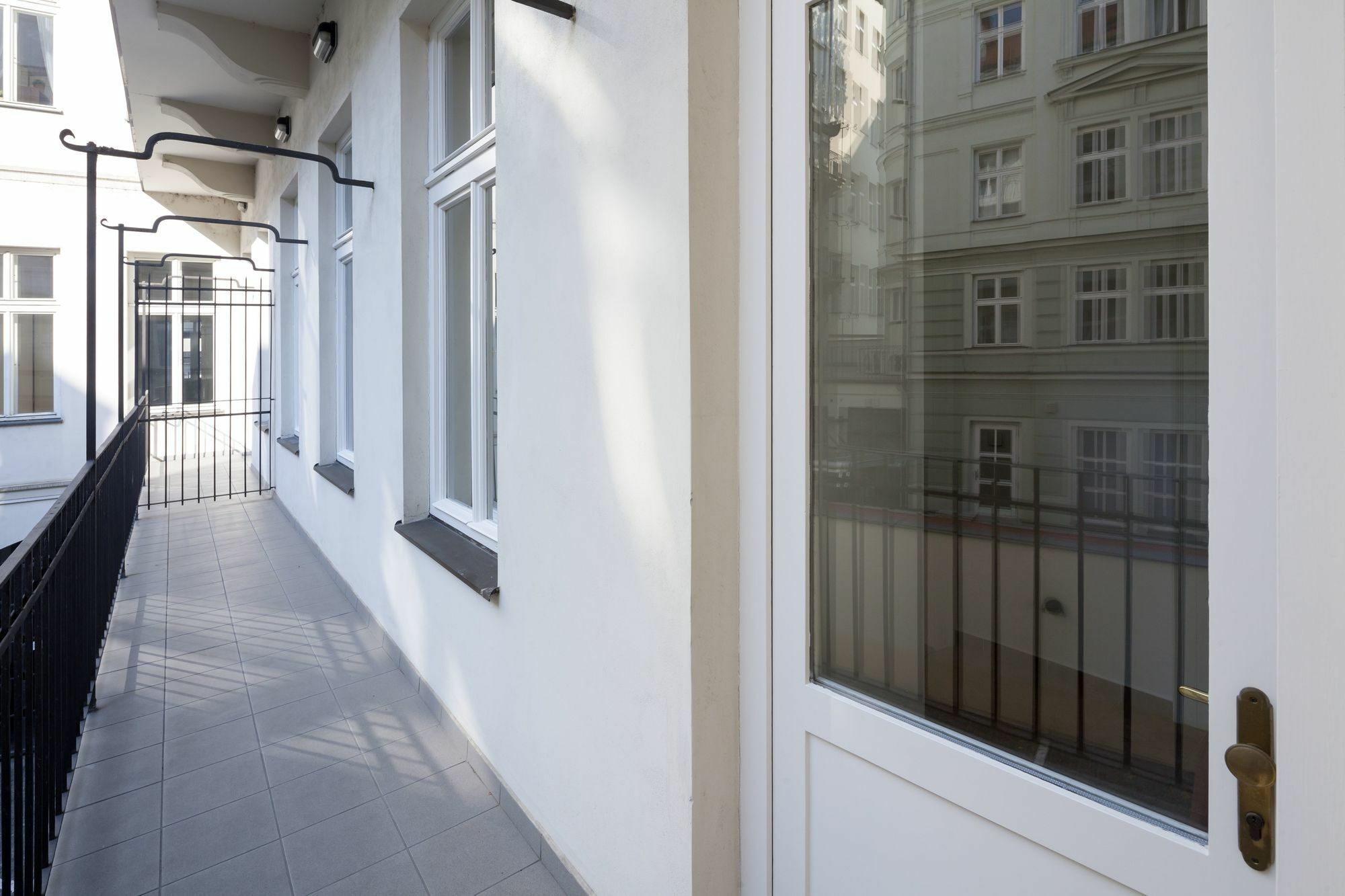 Capital Apartments Praga Exterior foto